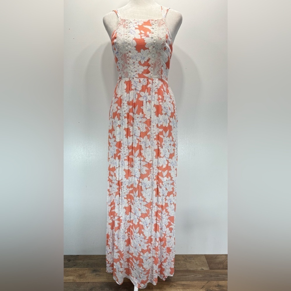 Soiéblu Crepe Floral & Lace Cutout Back Spaghetti Strap Maxi Dress from ModCloth - Picture 2 of 14